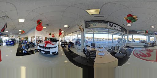 Car Dealer «Lucas-Smith Chrysler Center», reviews and photos, 1600 Parkway W, Festus, MO 63028, USA