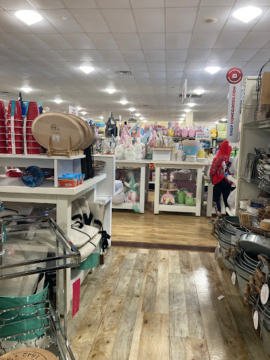 Department Store «HomeGoods», reviews and photos, 1991 Sproul Rd #32, Broomall, PA 19008, USA