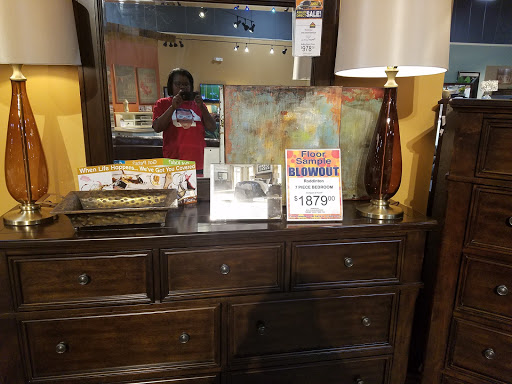 Furniture Store «Ashley HomeStore», reviews and photos, 1530 W Interstate 20, Arlington, TX 76017, USA