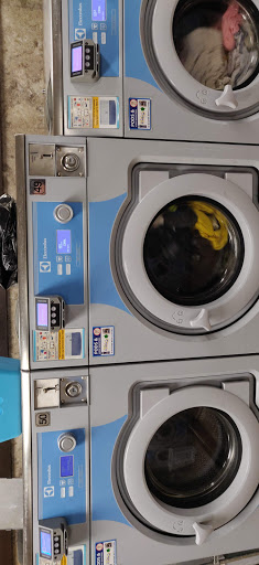 Laundromat «Spring Clean Laundry», reviews and photos, 622 S Academy Blvd, Colorado Springs, CO 80910, USA