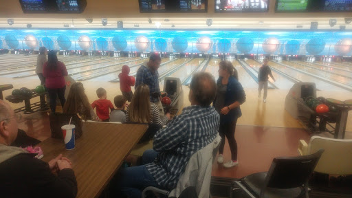 Bowling Alley «Eastern Lanes», reviews and photos, 6943 Coles Rd, Middletown, OH 45044, USA