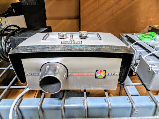 Electronics Store «WeirdStuff Warehouse», reviews and photos, 384 W Caribbean Dr, Sunnyvale, CA 94089, USA