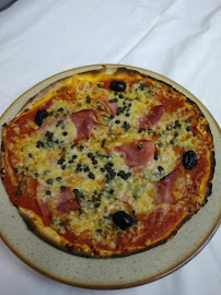 Plats et boissons du Pizzas à emporter La Pizz'Savoyarde à Challes-les-Eaux - n°1