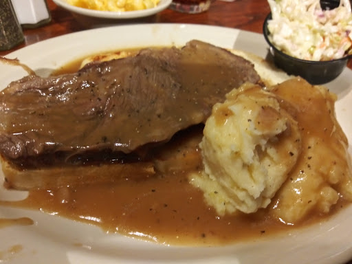 American Restaurant «Cracker Barrel Old Country Store», reviews and photos, 4210 Marlane Dr, Grove City, OH 43123, USA