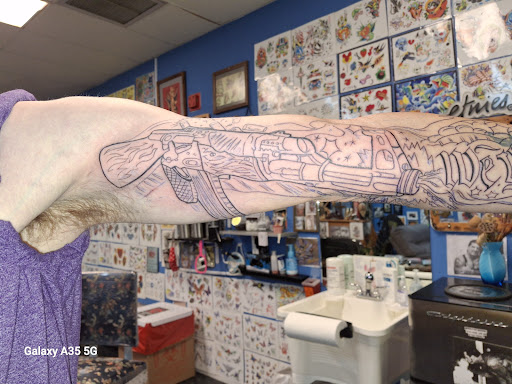 Explore cool texas tattoo ideas, creative tattoo ideas in Englewood, available at The Original Big Daddy Tattoo & Body Piercing est.1997 est.1997