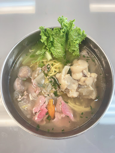 Donut Shop «Dona Queen Donut & Deli», reviews and photos, 2445 4th Ave S #114, Seattle, WA 98134, USA