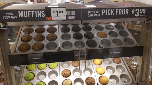 Grocery Store «Super Stop & Shop», reviews and photos, 446 Putnam Pike, Greenville, RI 02828, USA