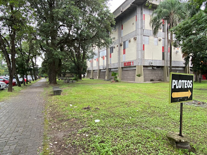 Ingreso a Facultad de Ciencias Exactas y Tecnología