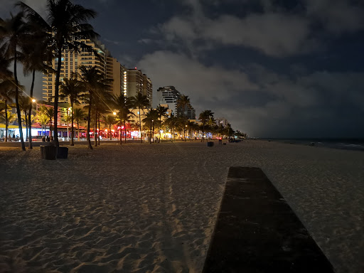 Bar «Rock Bar», reviews and photos, 219 S Fort Lauderdale Beach Blvd, Fort Lauderdale, FL 33316, USA