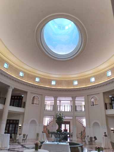 Shopping Mall «Miracle Mile and Downtown Coral Gables», reviews and photos, 220 Miracle Mile, Miami, FL 33134, USA