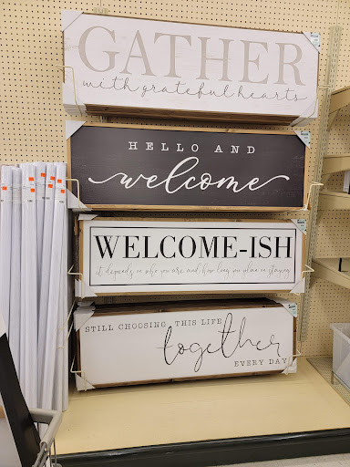 Craft Store «Hobby Lobby», reviews and photos, 4215 Jimmy Lee Smith Pkwy Suite 25, Hiram, GA 30141, USA