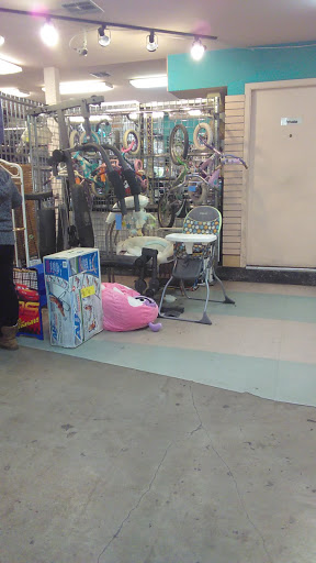 Thrift Store «The Outlet Thrift Store», reviews and photos, 1212 E Harding Way, Stockton, CA 95205, USA