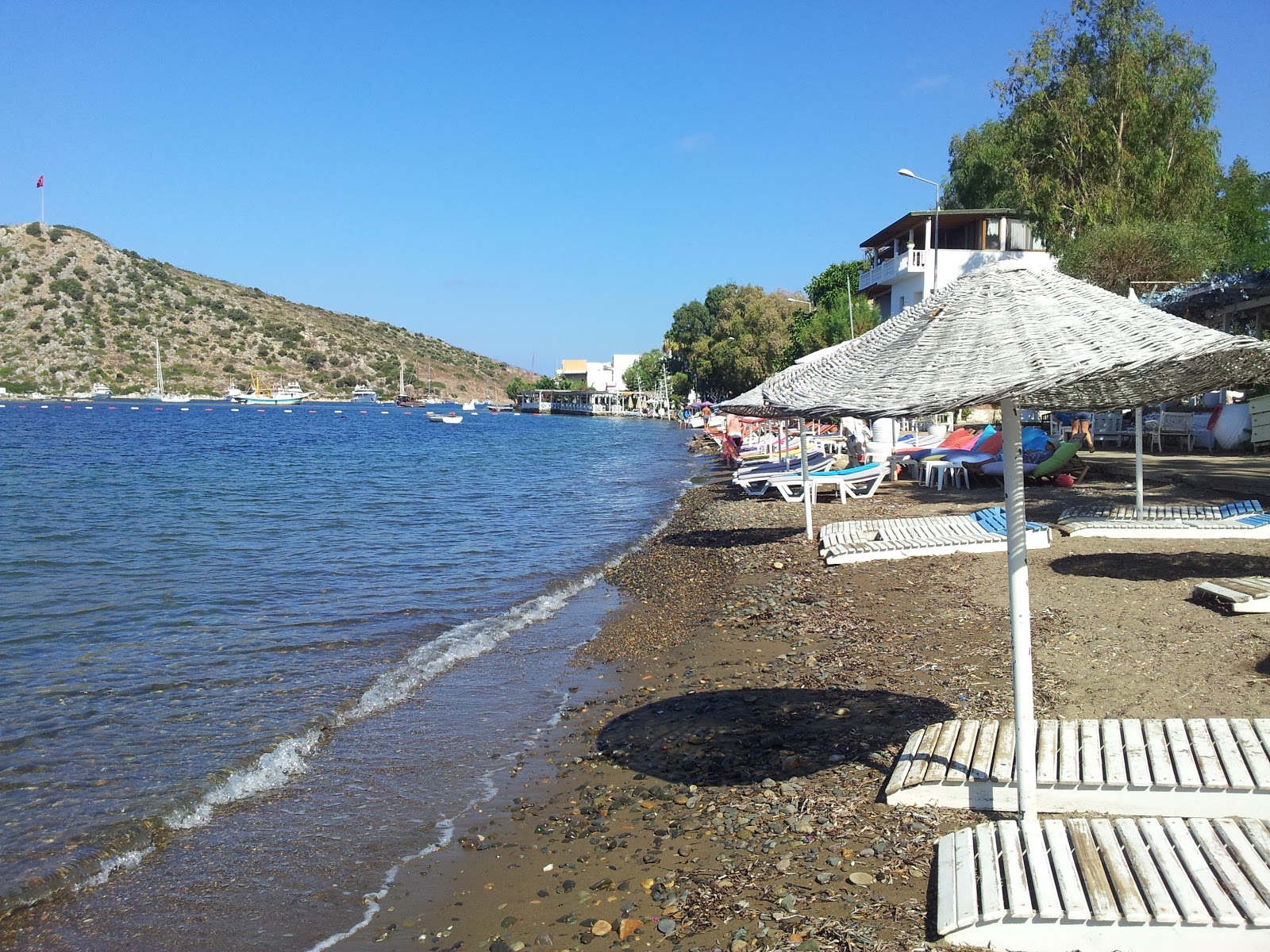 Gumusluk Plajı'in fotoğrafı imkanlar alanı