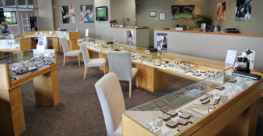 Jewelry Store «Wilsonville Diamond», reviews and photos, 8249 SW Wilsonville Rd, Wilsonville, OR 97070, USA