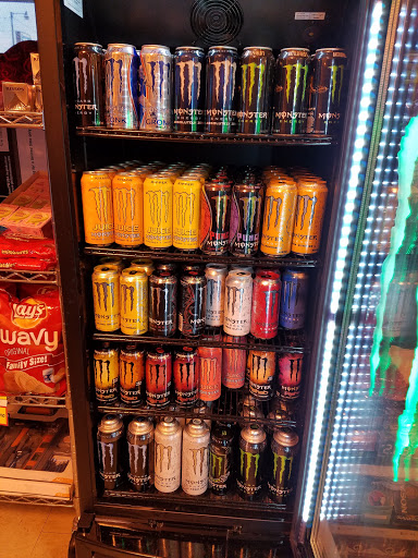 Grocery Store «Columbia Market», reviews and photos, 450 Wa Na Pa St, Cascade Locks, OR 97014, USA