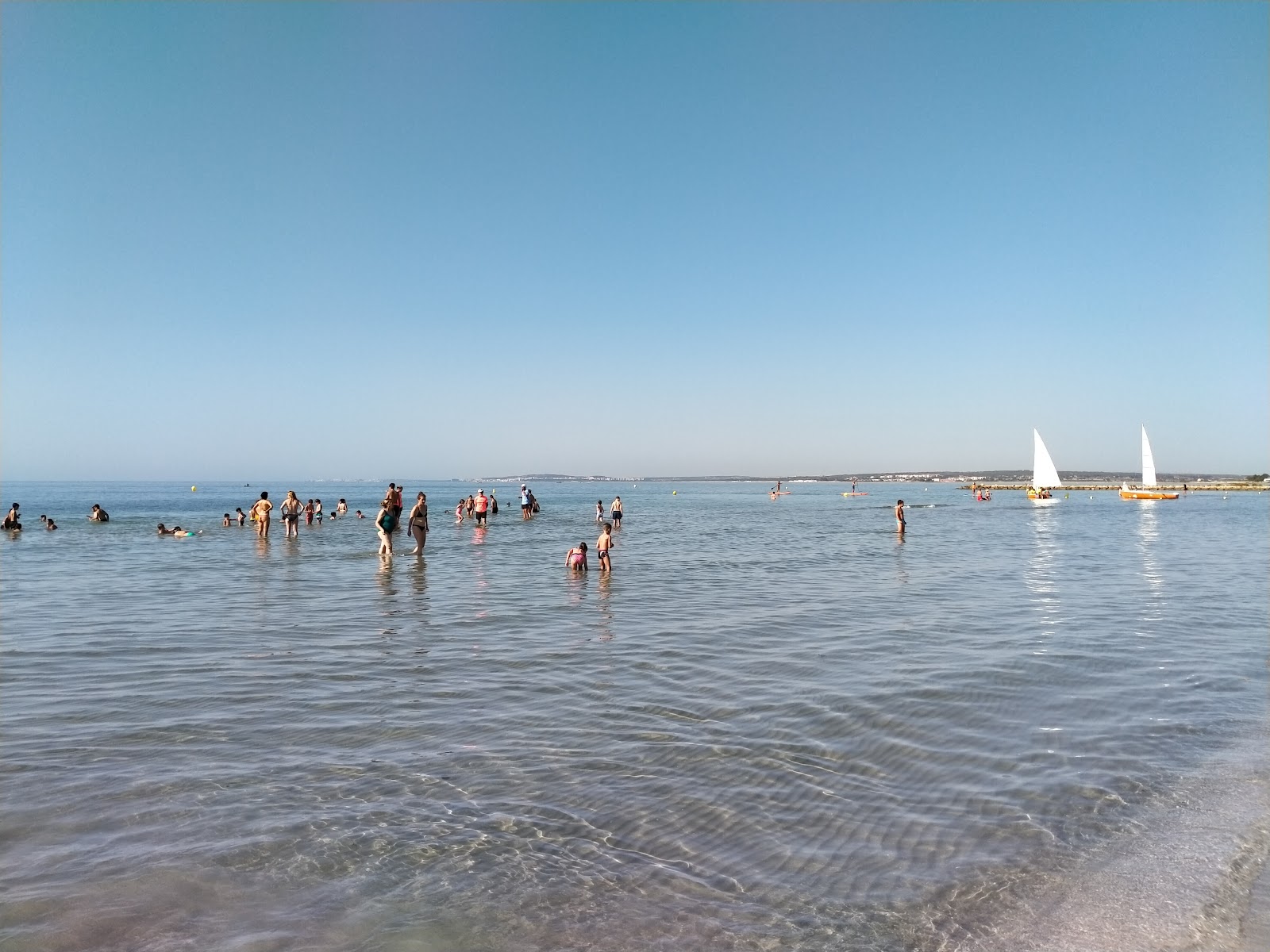 Playa Tamarit'in fotoğrafı imkanlar alanı