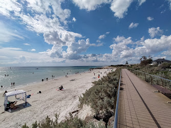 Carrum beach parking