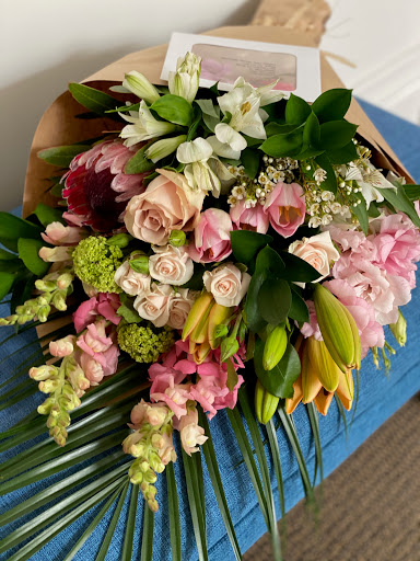 Florist «Polk Street Florist», reviews and photos, 1718-A Polk St, San Francisco, CA 94109, USA