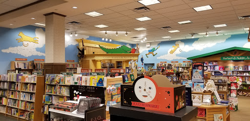Book Store «Barnes & Noble Booksellers Ingram Festival», reviews and photos, 6065 NW Loop 410 #185, San Antonio, TX 78238, USA