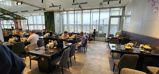 小蒙牛(涮)精緻鍋物-三創店