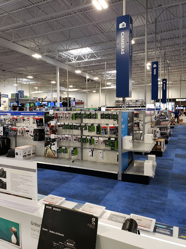 Electronics Store «Best Buy», reviews and photos, 1643 County Road B2 W, St Paul, MN 55113, USA