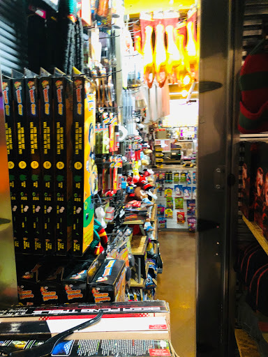 Gift Shop «SPENCER GIFTS», reviews and photos, 2601 Preston Rd, Frisco, TX 75034, USA