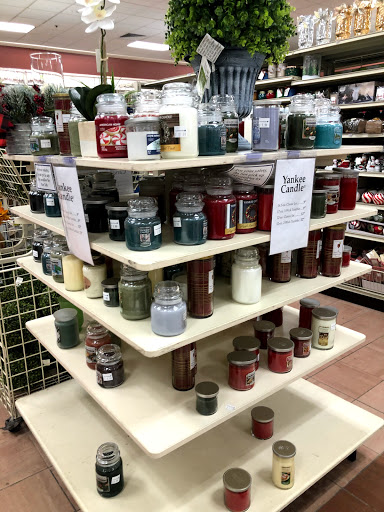 Home Goods Store «Christmas Tree Shops», reviews and photos, 28-34 Broadway, Lynnfield, MA 01940, USA