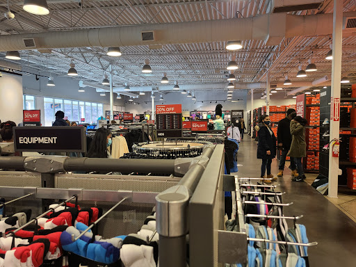 Sporting Goods Store «Nike Factory Store», reviews and photos, 1000 PA-611 #120, Tannersville, PA 18372, USA