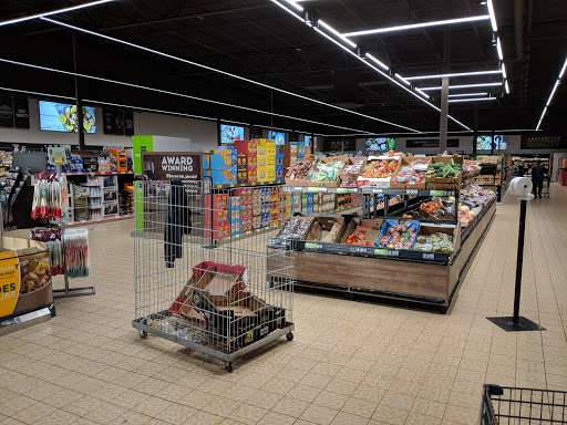 Supermarket «ALDI», reviews and photos, 14933 N Florida Ave, Tampa, FL 33613, USA