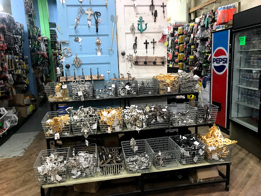 Used Office Furniture Store «City Liquidators: Used Office Furniture», reviews and photos, 830 SE 3rd Ave, Portland, OR 97214, USA