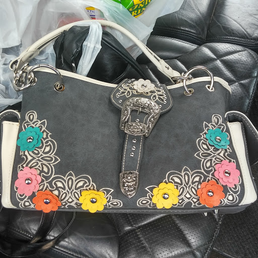 Pier 19 Wholesale, 506 E Happy Valley St, Cave City, KY 42127, USA, 