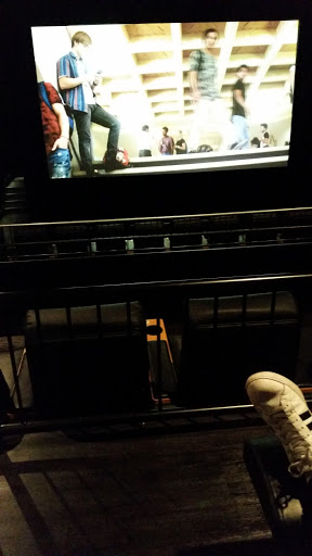 Movie Theater «Regal Cinemas Modesto 10», reviews and photos, 3969 McHenry Ave, Modesto, CA 95356, USA