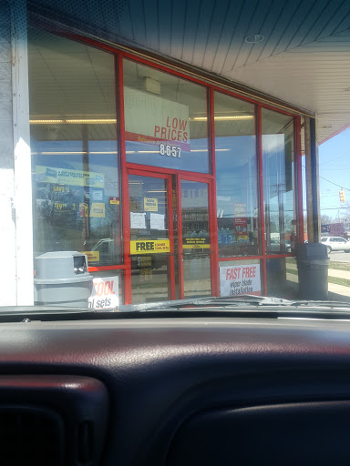 Auto Parts Store «Advance Auto Parts», reviews and photos, 8657 Greenfield Rd, Detroit, MI 48228, USA