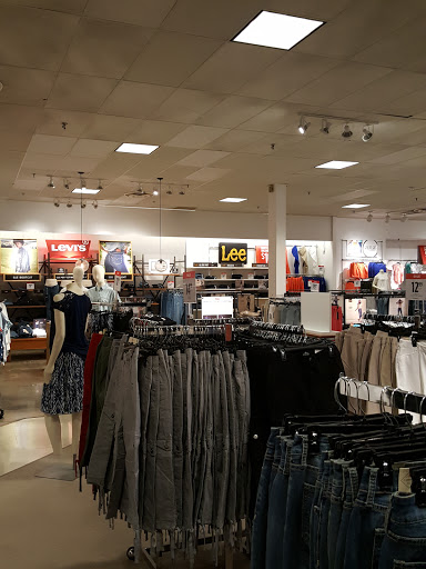 Department Store «JCPenney», reviews and photos, 2101 Fort Henry Dr, Kingsport, TN 37664, USA