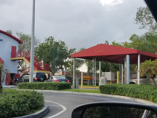Car Wash «Zips Car Wash», reviews and photos, 17551 NW 27th Ave, Miami Gardens, FL 33056, USA