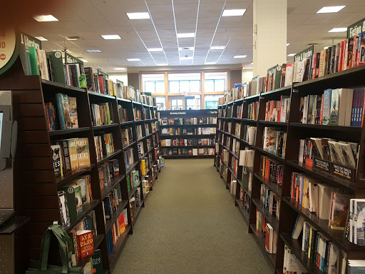 Book Store «Barnes & Noble», reviews and photos, 5101 Main St, Williamsburg, VA 23188, USA