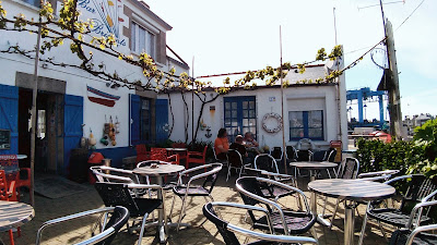 Bar Les Brisants à Treffiagat