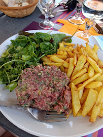 Steak tartare du Restaurant français Le Petit Jardin à Vallon-Pont-d'Arc - n°4