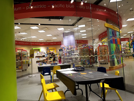 Craft Store «Crayola Store Crown Center», reviews and photos, 200 E 25th St, Kansas City, MO 64108, USA