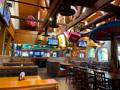 Pizza Restaurant «Mellow Mushroom», reviews and photos, 1035 Chestnut St, Bowling Green, KY 42101, USA