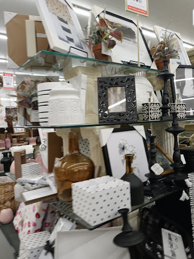 Craft Store «Hobby Lobby», reviews and photos, 2360 S Randall Rd, Algonquin, IL 60102, USA
