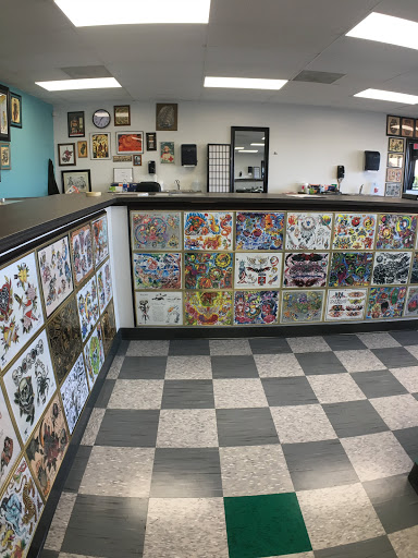Tattoo Shop «Bonaroo Tattoo», reviews and photos, 15464 E Mississippi Ave, Aurora, CO 80017, USA