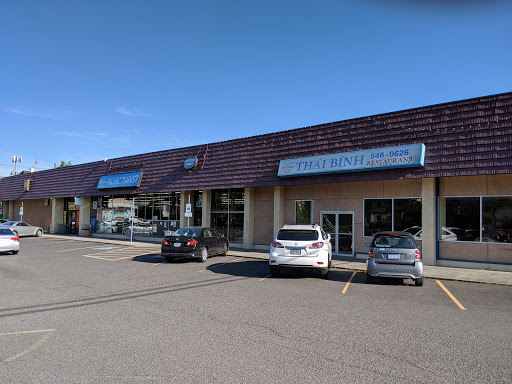 Asian Grocery Store «Pacific Supermarkets», reviews and photos, 6750 NE Broadway St, Portland, OR 97213, USA