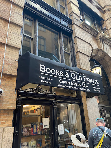 Used Book Store «Commonwealth Books», reviews and photos, 9 Spring Ln, Boston, MA 02109, USA