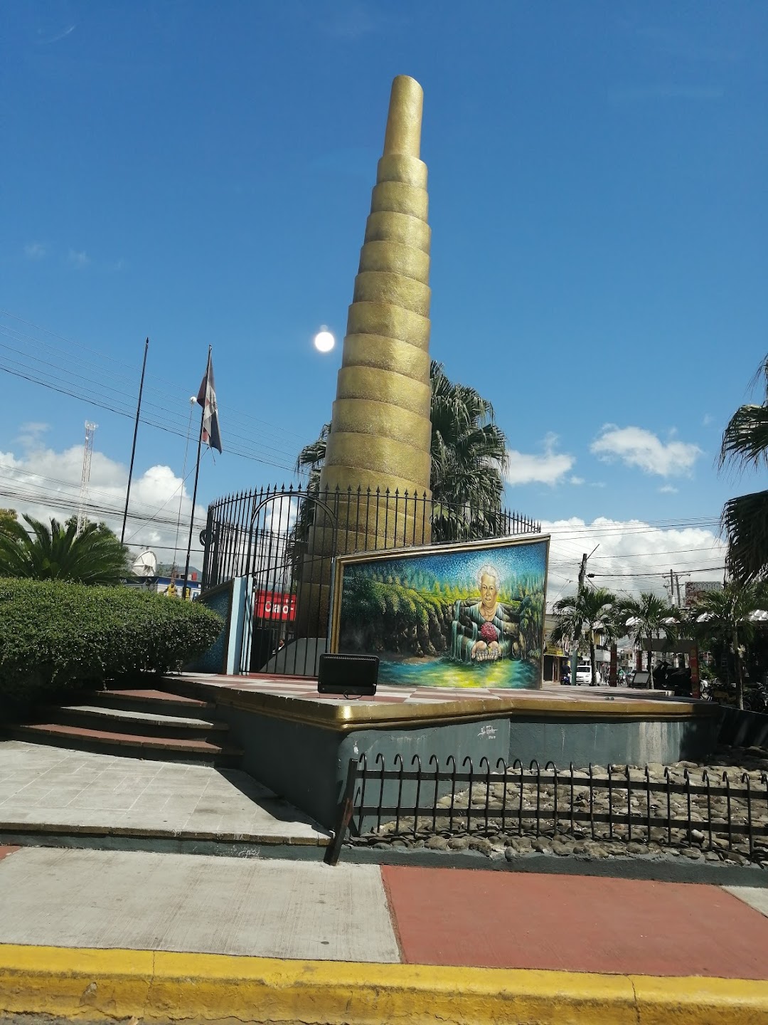 Monumento a los Heroes de Bonao