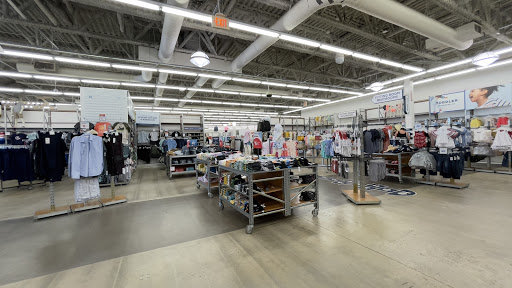 Clothing Store «Old Navy», reviews and photos, 3801 Oakwood Blvd, Hollywood, FL 33020, USA
