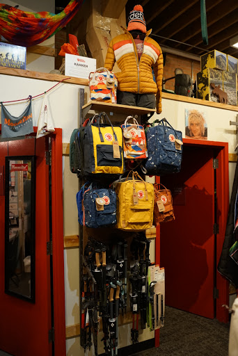 Outdoor Sports Store «Moosejaw», reviews and photos, 327 S Main St, Ann Arbor, MI 48104, USA