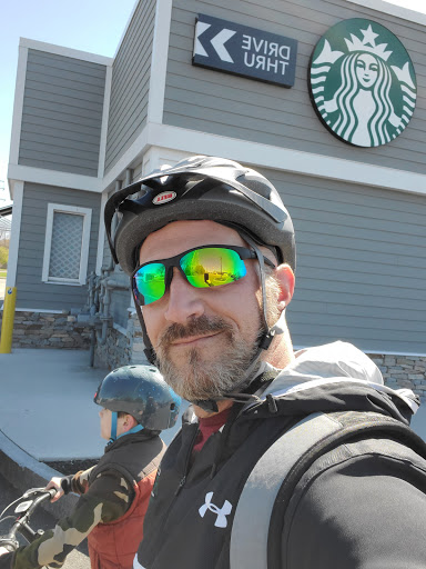 Shopping Mall «Mill Creek Shopping Center», reviews and photos, 180 Waterman Dr, South Portland, ME 04106, USA