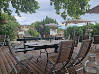 Atmosphère du Restaurant Lou Mas Des 7 Lieux, La Maison à Pernes-les-Fontaines - n°18
