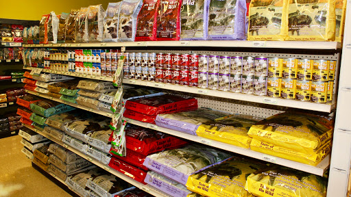 Pet Supply Store «Pet Club Avondale», reviews and photos, 1729 N Dysart Rd B-101, Avondale, AZ 85392, USA